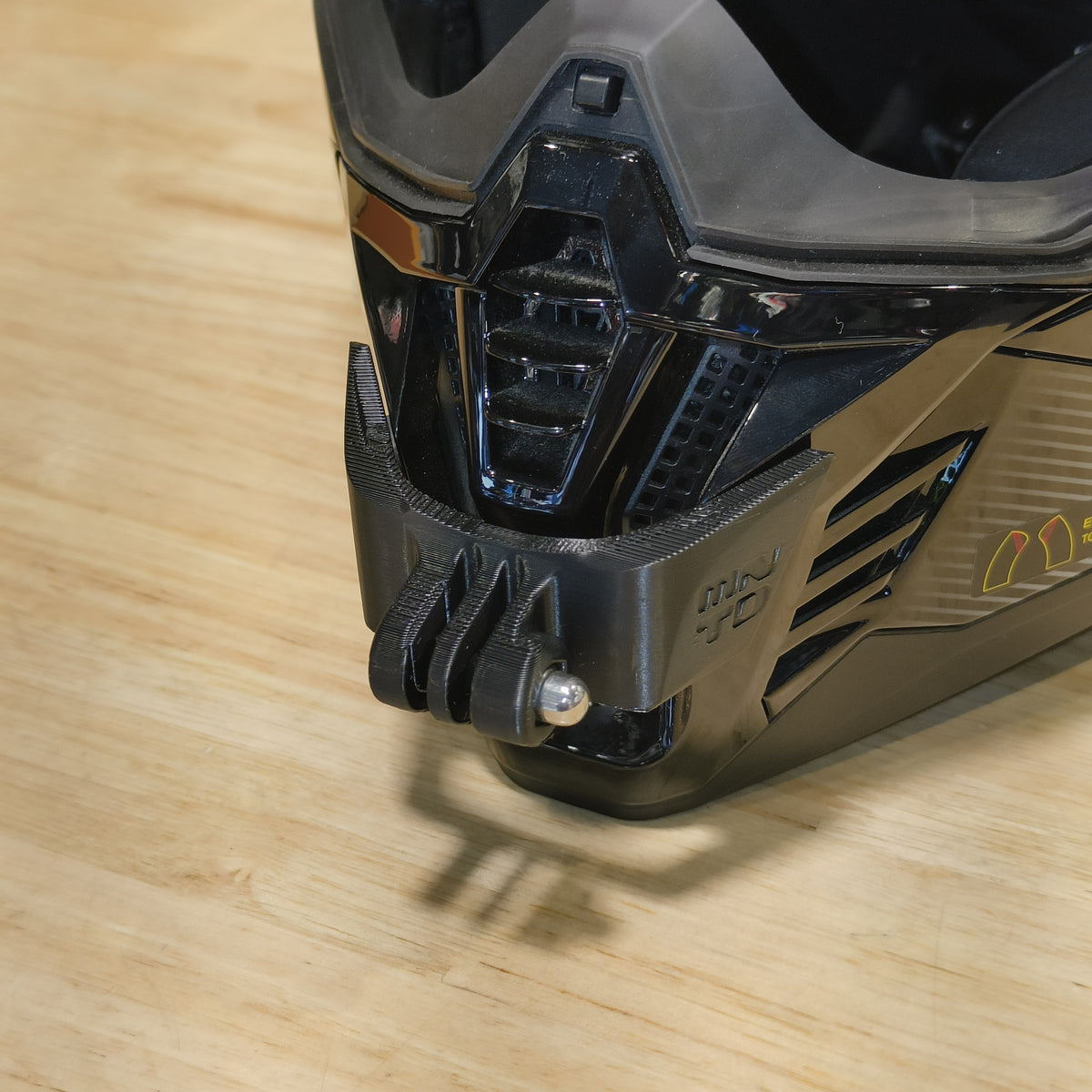 LS2 MX436 Pioneer 2 , MX437 Fast 2 & MX702 Pioneer 2 Chin Mount