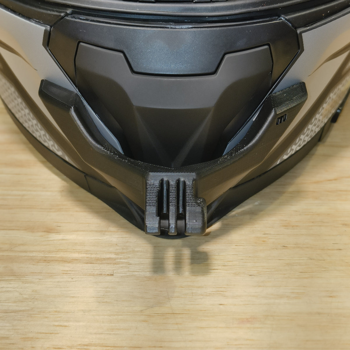 Studds Helios Chin Mount