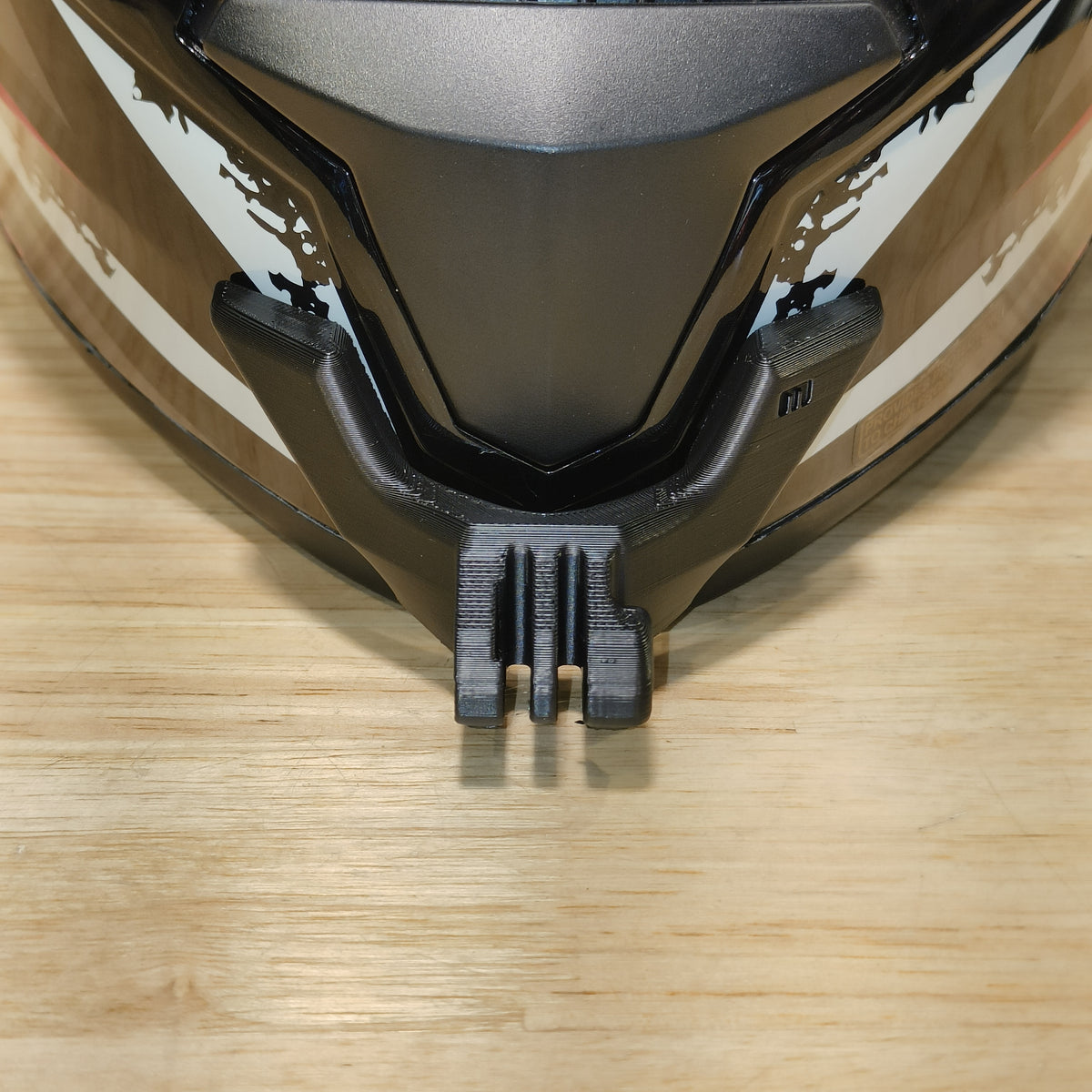 Studds Thunder Chin Mount